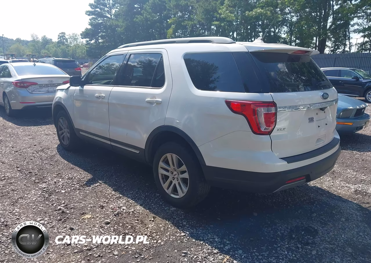 2019 Ford Explorer Xlt VIN:1FM5K8D88KGB00688 - 3
