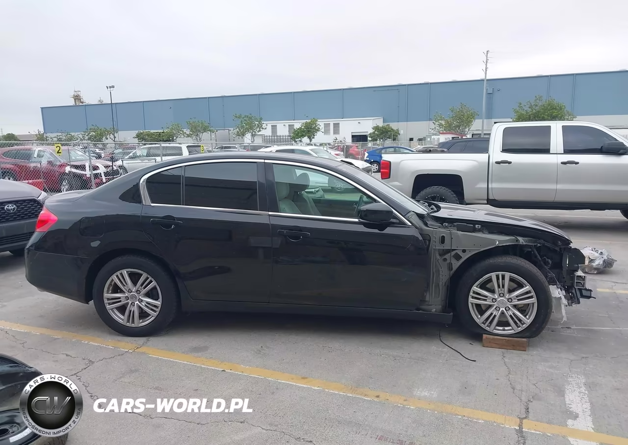 2015 Infiniti Q40 VIN:JN1CV6AP5FM501001 - 14