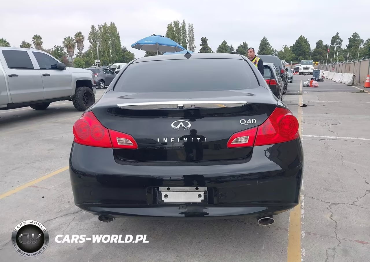 2015 Infiniti Q40 VIN:JN1CV6AP5FM501001 - 17