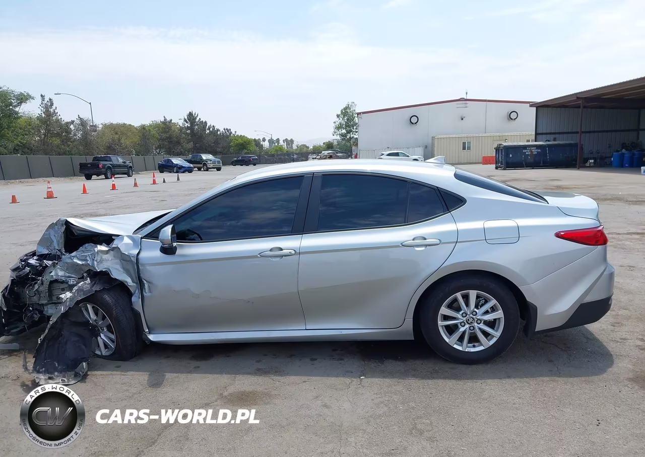 2025 Toyota Camry Xse VIN:4T1DAACK5SU146628 - 14
