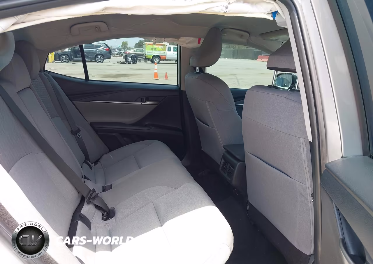 2025 Toyota Camry Xse VIN:4T1DAACK5SU146628 - 8
