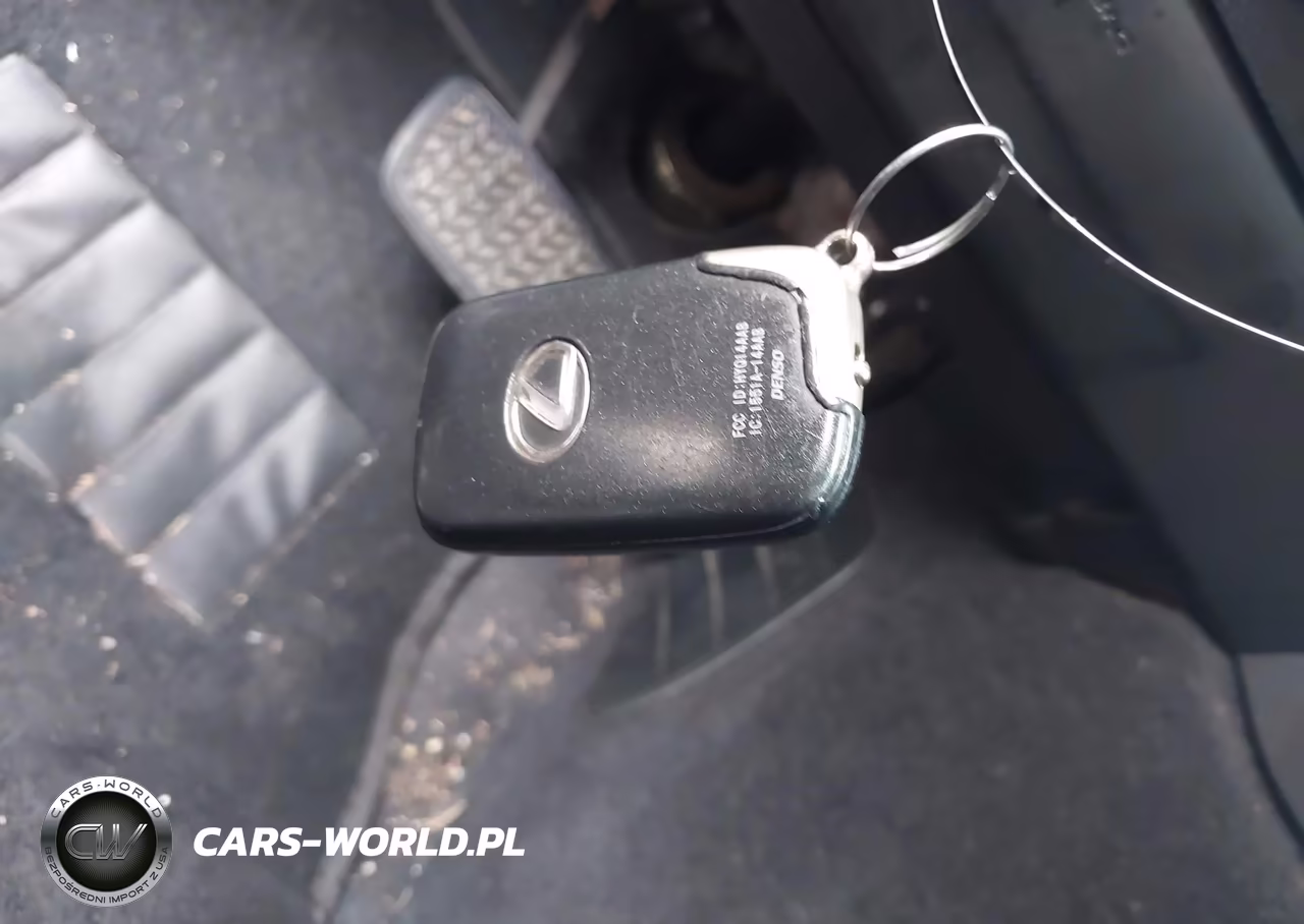 2010 Lexus Is 250C VIN:JTHFF2C23A2510798 - 11