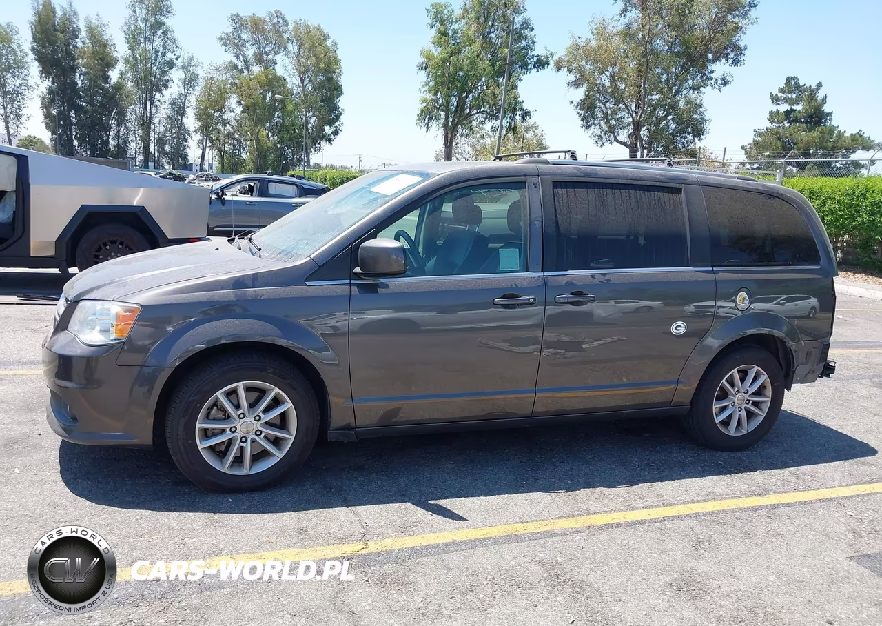 2018 Dodge Grand Caravan Sxt VIN:2C4RDGCG1JR208991 - 15