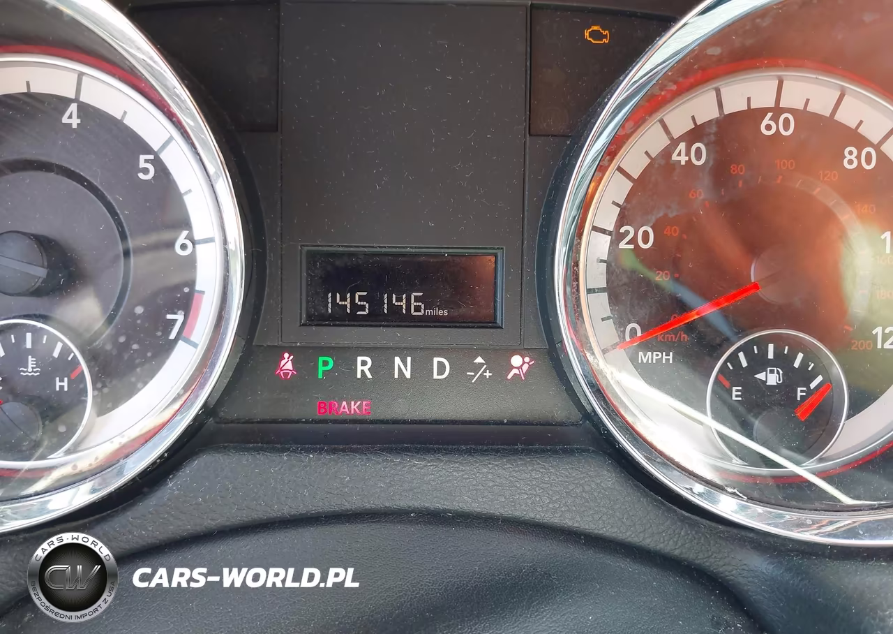 2018 Dodge Grand Caravan Sxt VIN:2C4RDGCG1JR208991 - 16