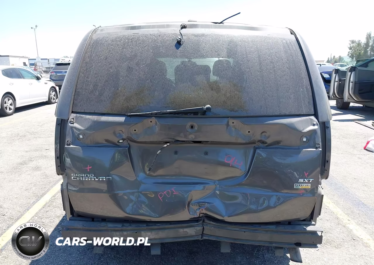 2018 Dodge Grand Caravan Sxt VIN:2C4RDGCG1JR208991 - 6