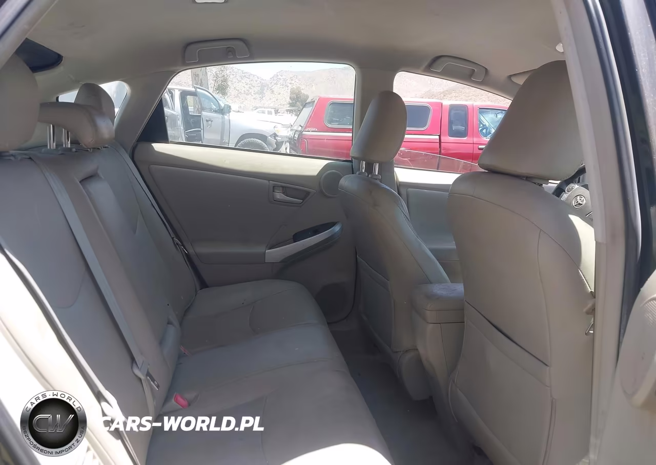 2011 Toyota Prius Four VIN:JTDKN3DU5B1457568 - 8