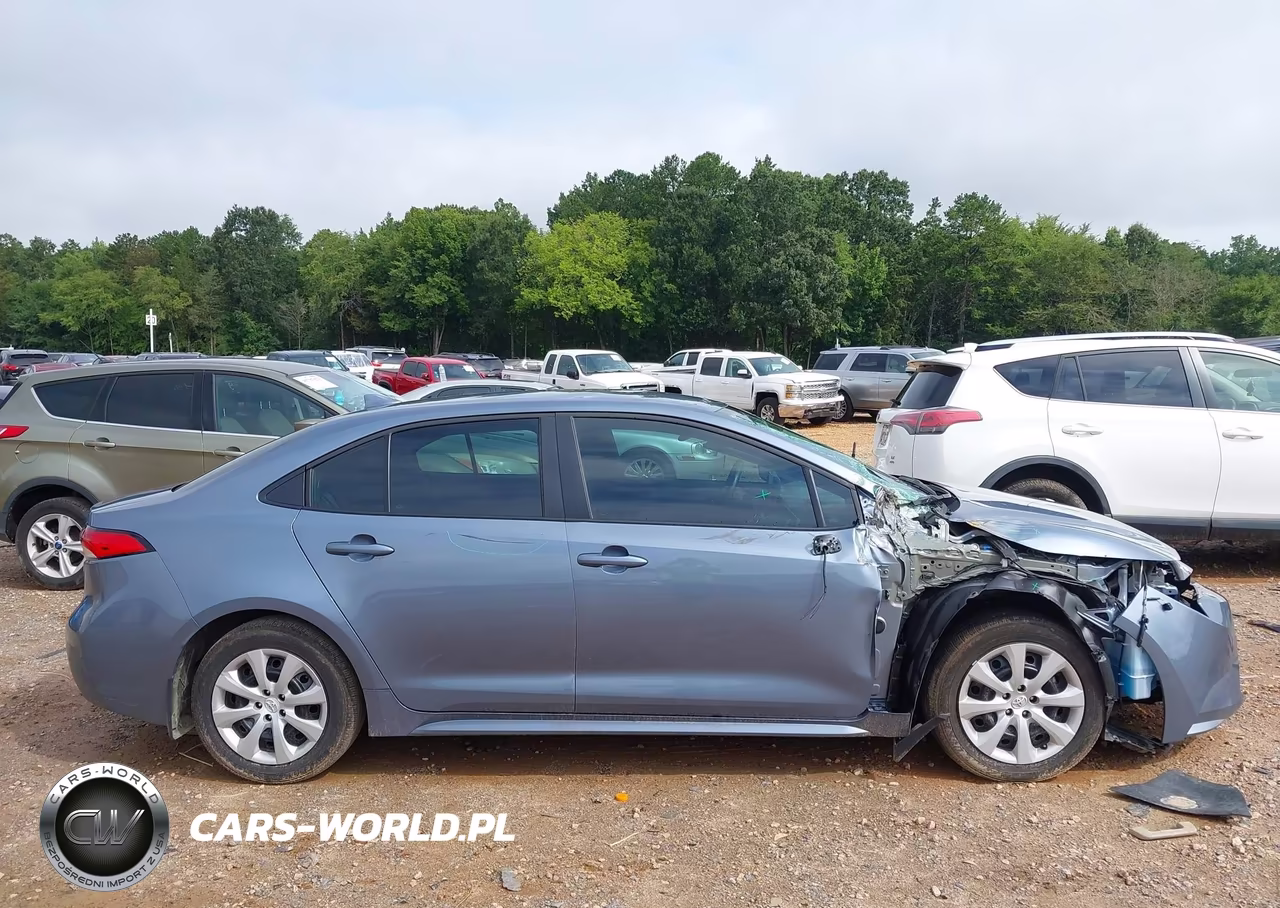 2026 Toyota Corolla Le VIN:5YFB4MDE4TP422728 - 13