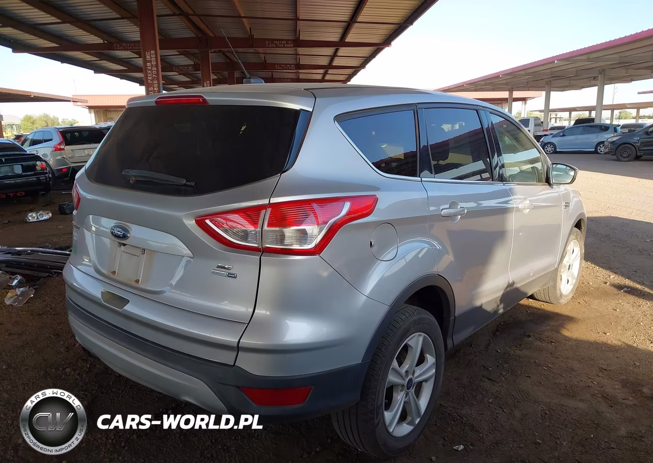 2016 Ford Escape Se VIN:1FMCU9G90GUC45938 - 4
