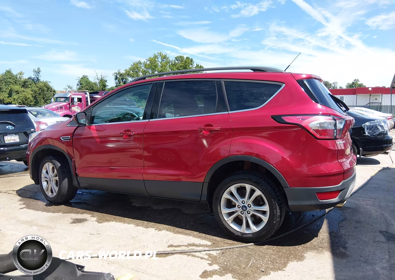 2017 Ford Escape Se VIN:1FMCU9GD7HUE11782 - 14