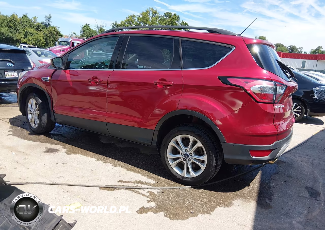2017 Ford Escape Se VIN:1FMCU9GD7HUE11782 - 3
