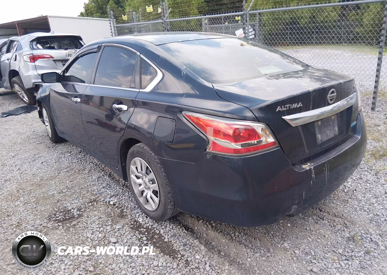 2014 Nissan Altima 2.5 S VIN:1N4AL3AP7EN205887 - 3