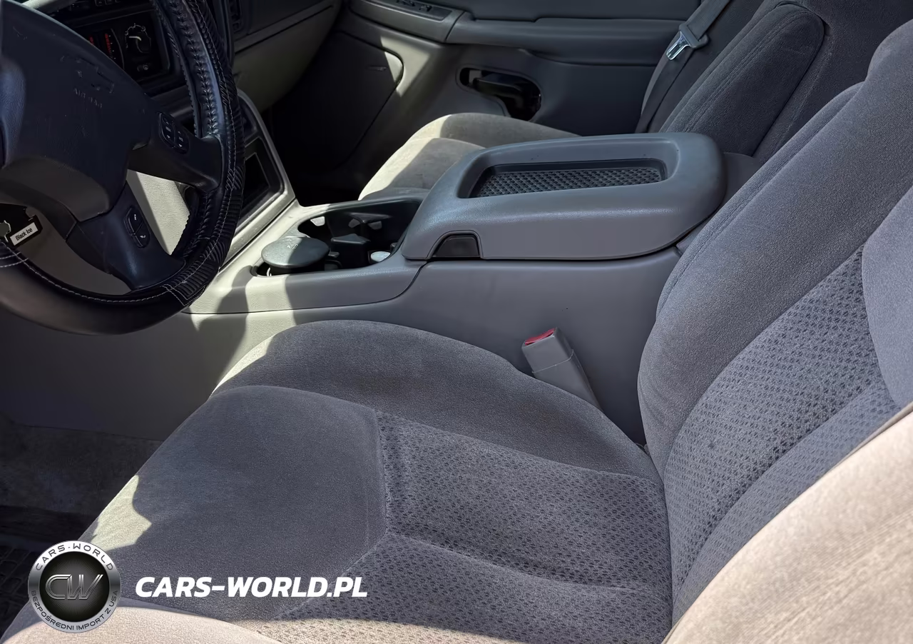 2005 Chevrolet Tahoe Ls VIN:1GNEK13T75R204641 - 5