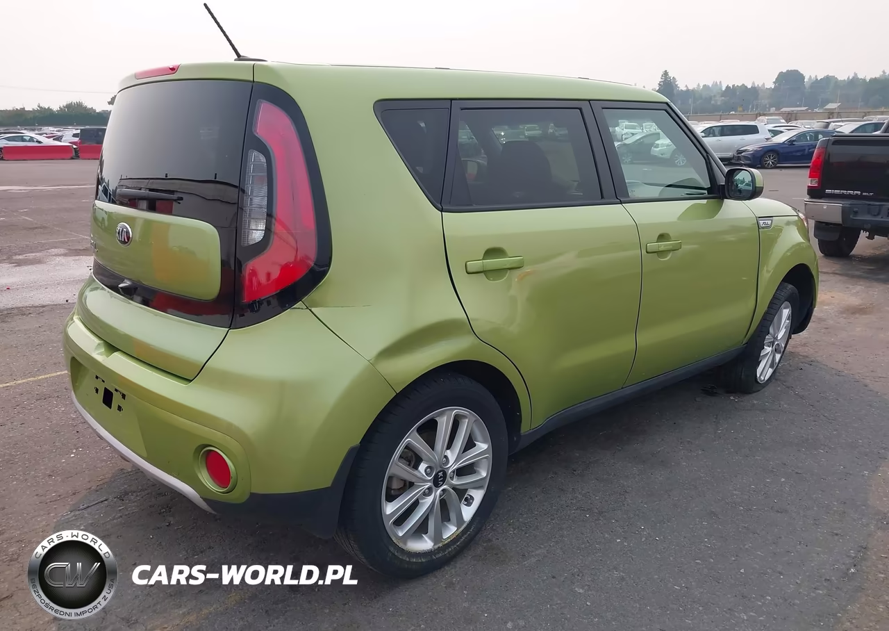 2017 Kia Soul + VIN:KNDJP3A59H7880405 - 4