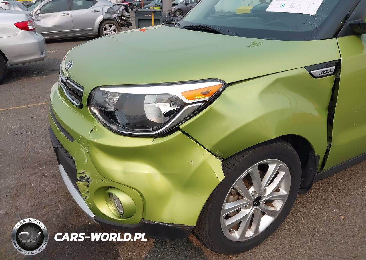 2017 Kia Soul + VIN:KNDJP3A59H7880405 - 6