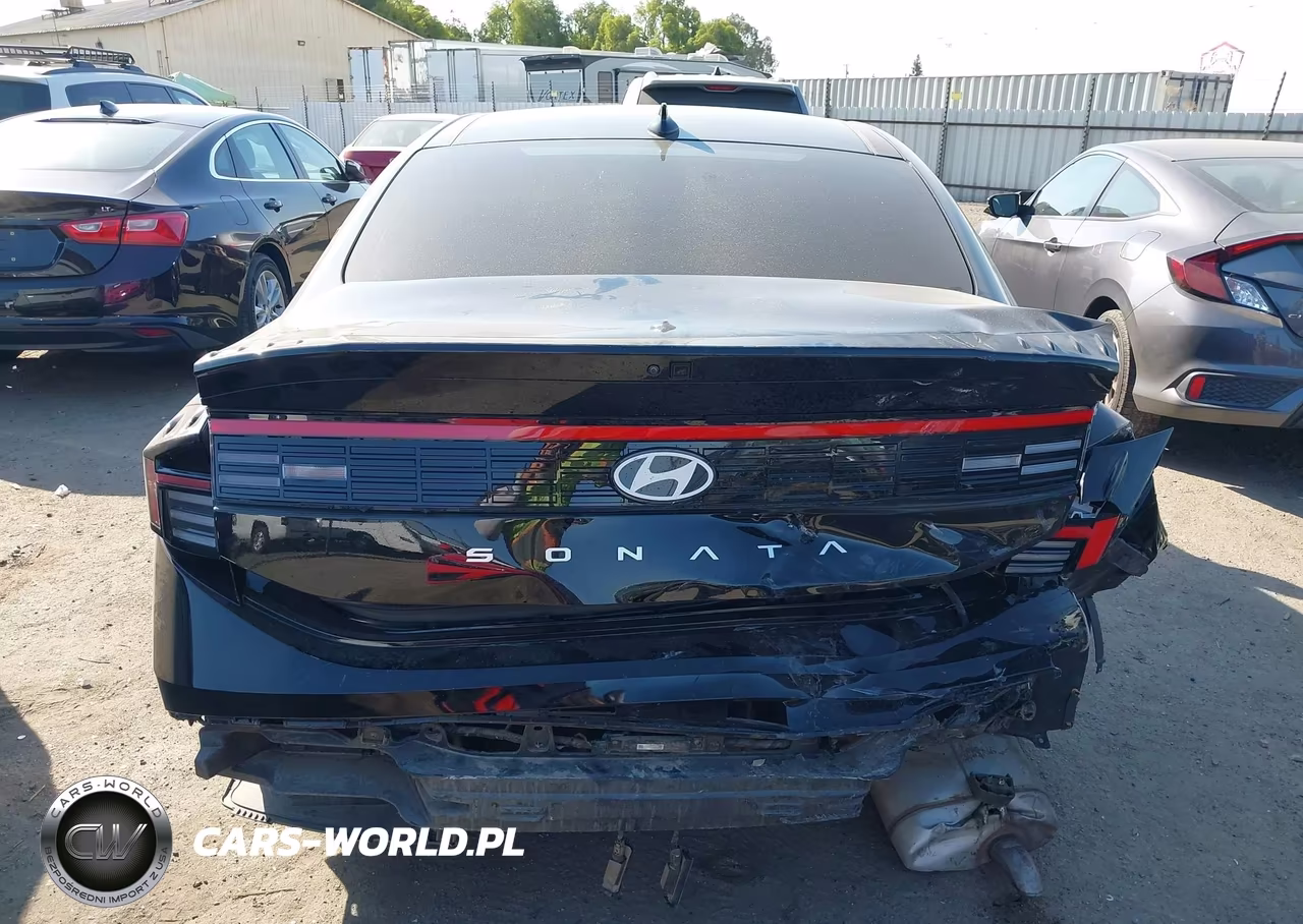 2024 Hyundai Sonata Sel VIN:KMHL14JA7RA352603 - 17