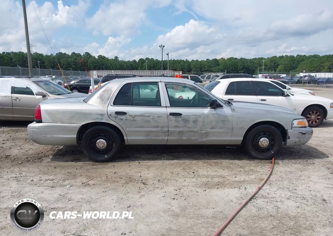 2007 Ford Crown Victoria Police-Police Interceptor VIN:2FAHP71W57X130464 - 13