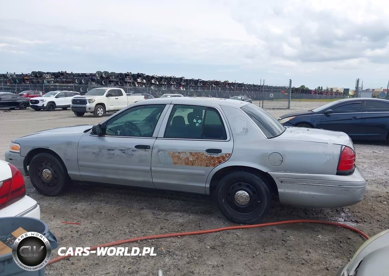 2007 Ford Crown Victoria Police-Police Interceptor VIN:2FAHP71W57X130464 - 14