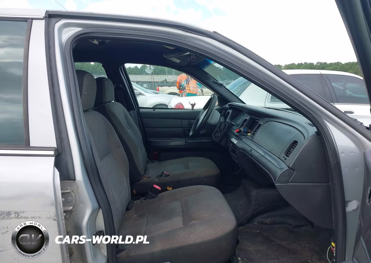 2007 Ford Crown Victoria Police-Police Interceptor VIN:2FAHP71W57X130464 - 5