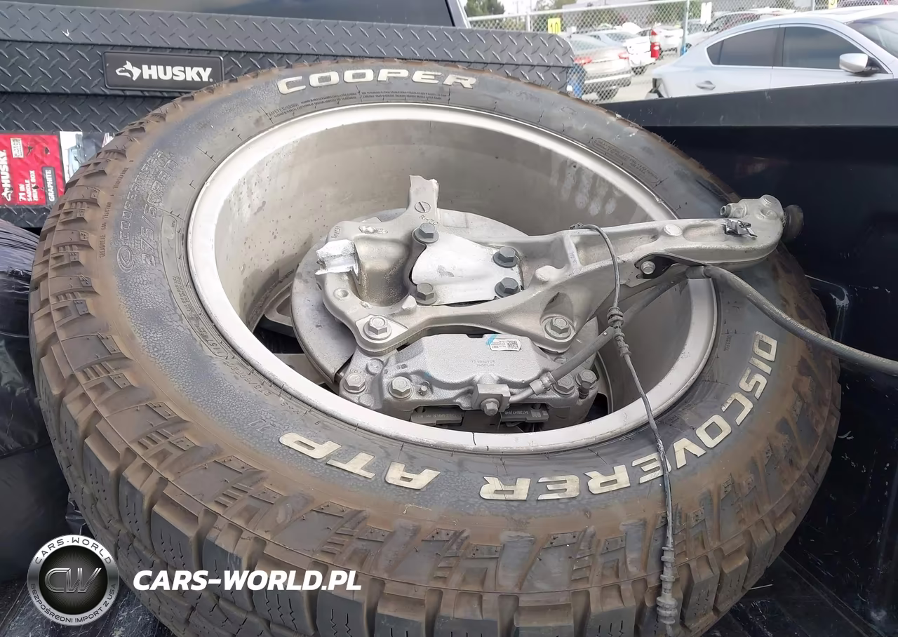 2022 Chevrolet Silverado 1500 2Wd Standard Bed Custom VIN:1GCRABEK0NZ588401 - 11