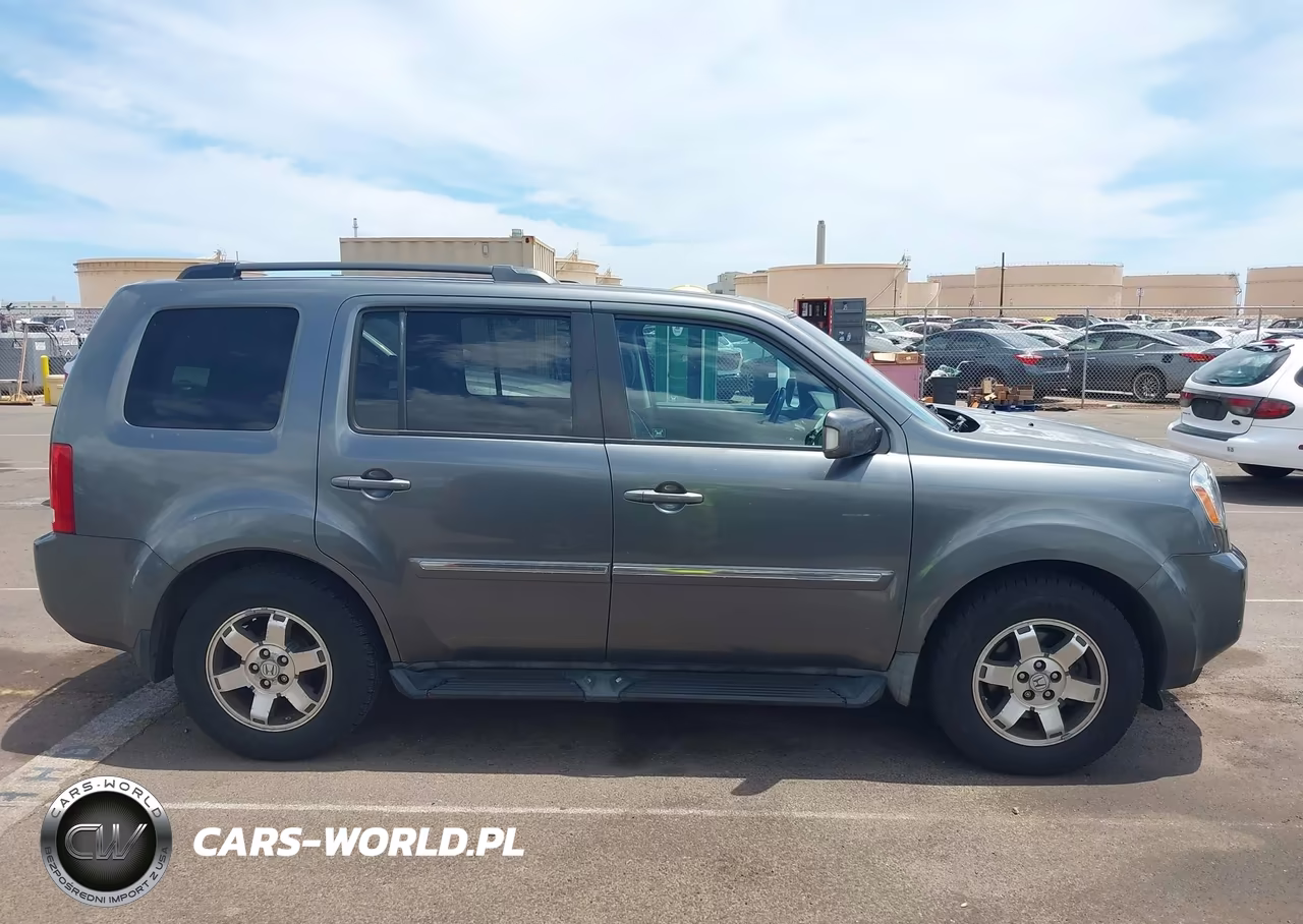2011 Honda Pilot Touring VIN:5FNYF3H98BB023598 - 13