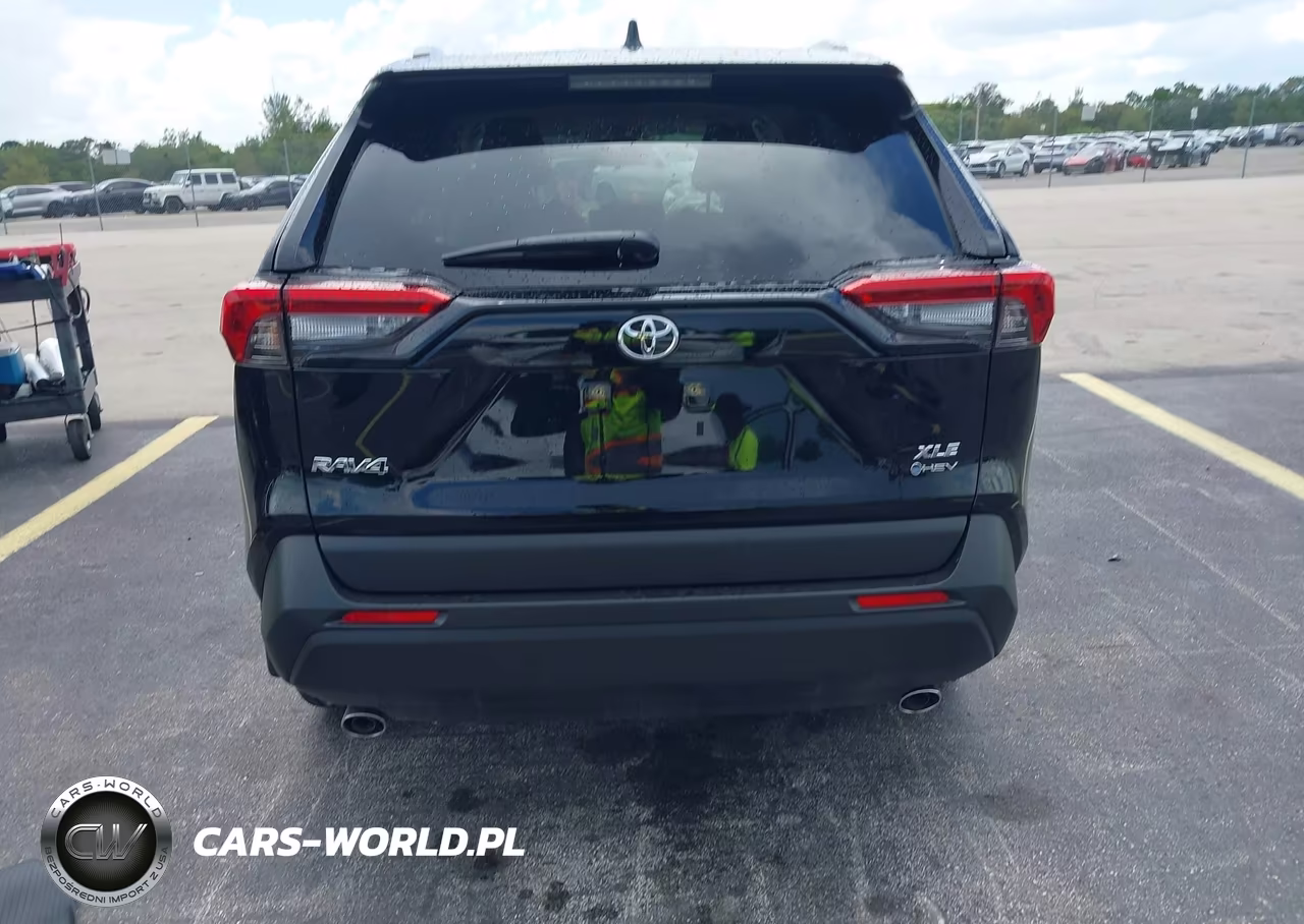 2025 Toyota Rav4 Hybrid Xle VIN:JTMRWRFV1SJ089619 - 17