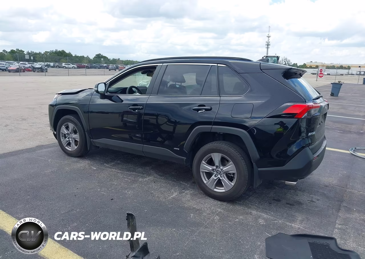 2025 Toyota Rav4 Hybrid Xle VIN:JTMRWRFV1SJ089619 - 3