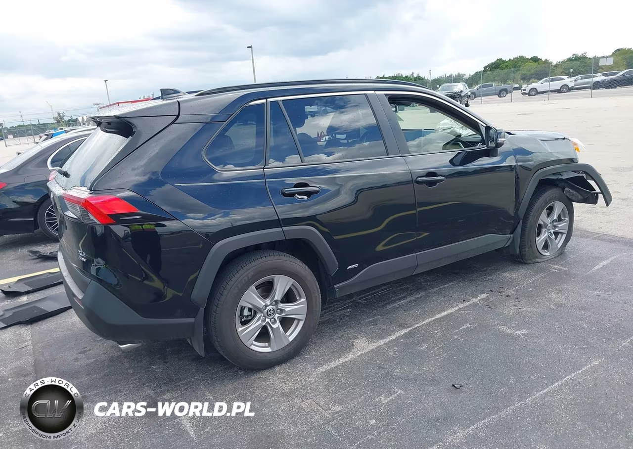 2025 Toyota Rav4 Hybrid Xle VIN:JTMRWRFV1SJ089619 - 4