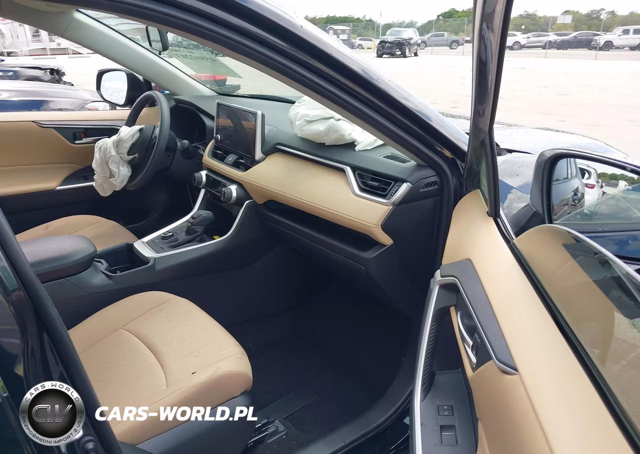 2025 Toyota Rav4 Hybrid Xle VIN:JTMRWRFV1SJ089619 - 5
