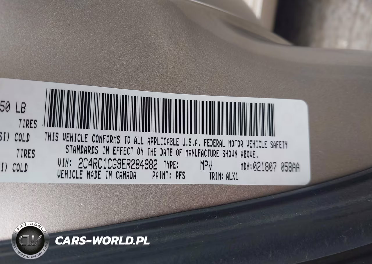 2014 Chrysler Town & Country Touring-L VIN:2C4RC1CG9ER284982 - 9