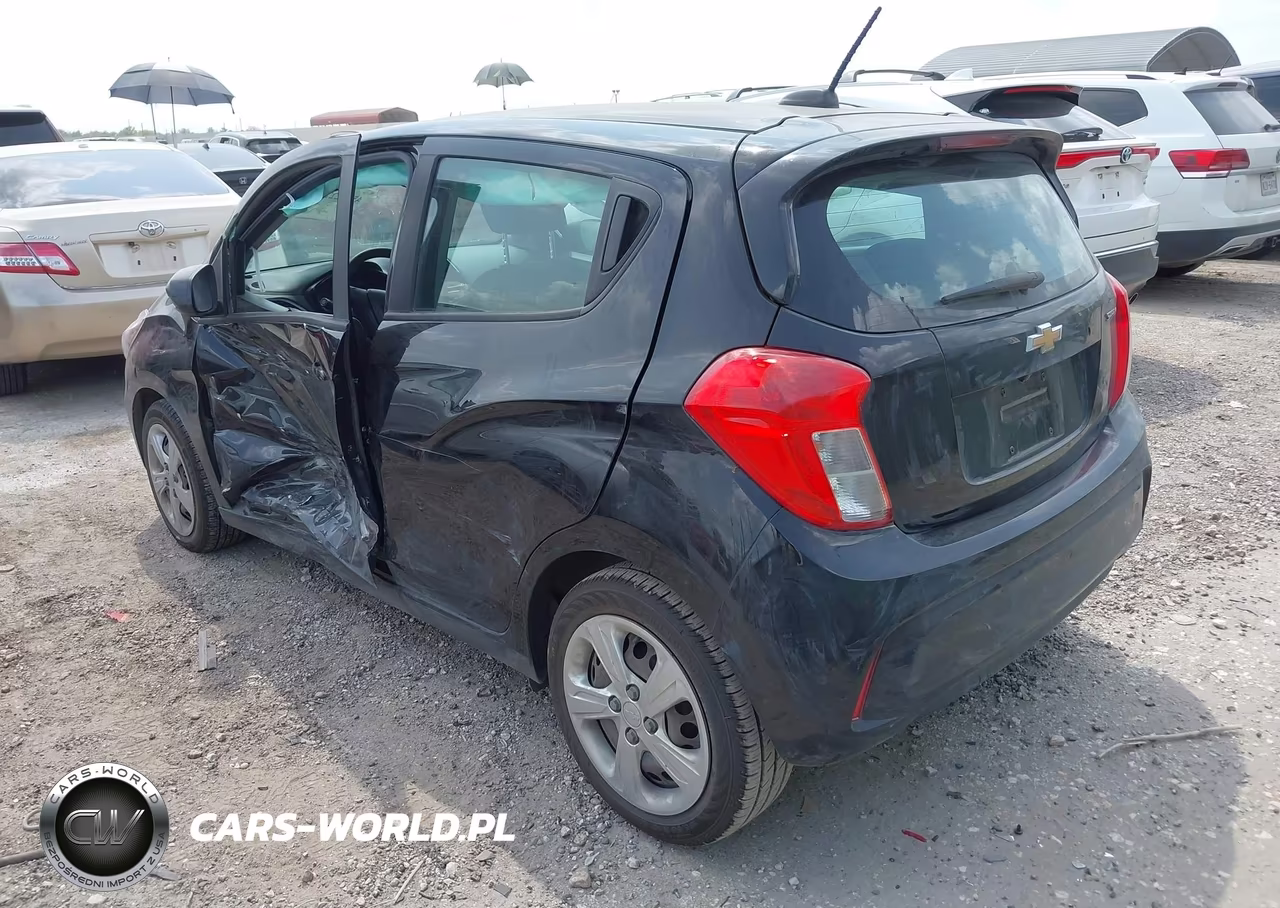 2019 Chevrolet Spark Ls Cvt VIN:KL8CB6SA3KC803332 - 3