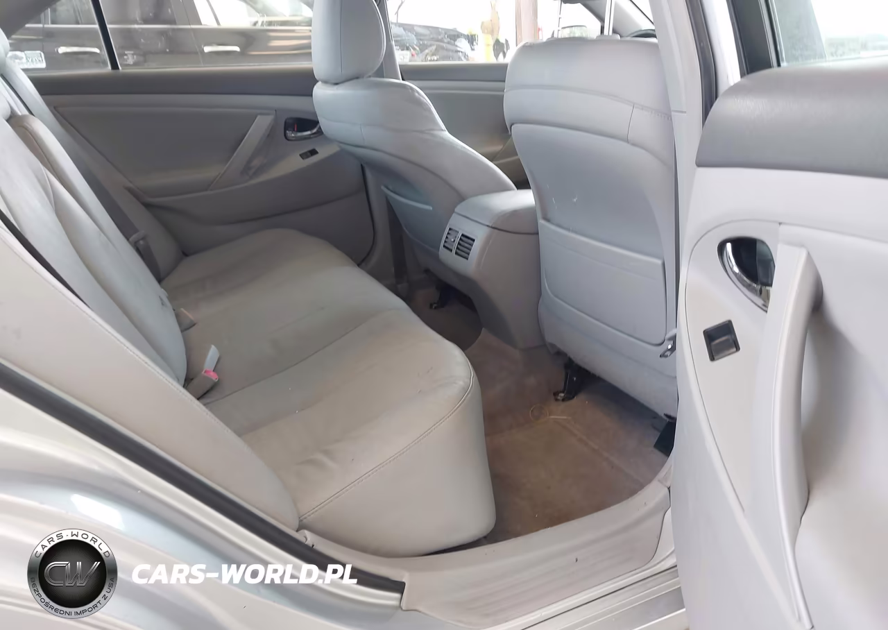 2007 Toyota Camry Hybrid VIN:JTNBB46K073044555 - 8