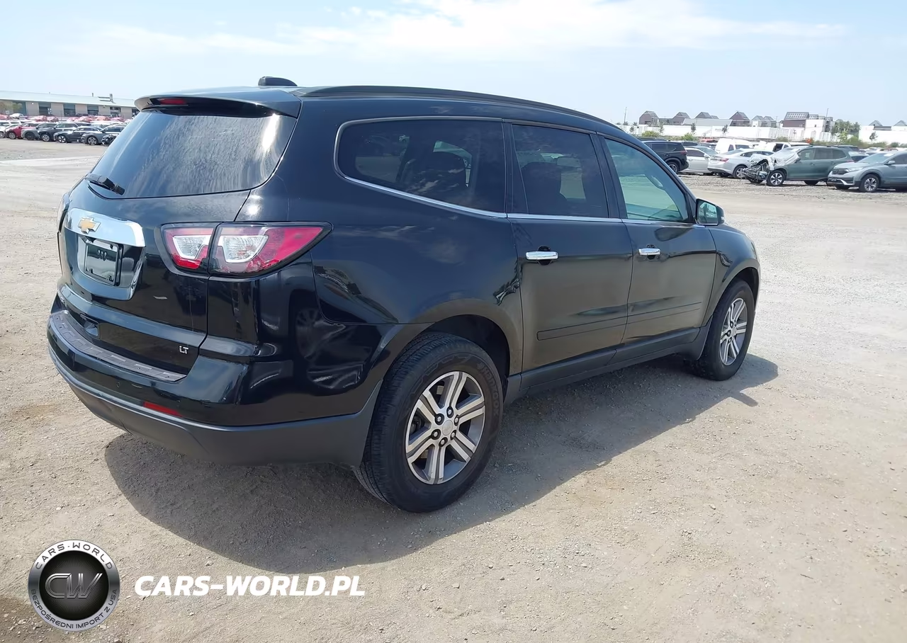 2017 Chevrolet Traverse Lt VIN:1GNKRGKD7HJ135481 - 4