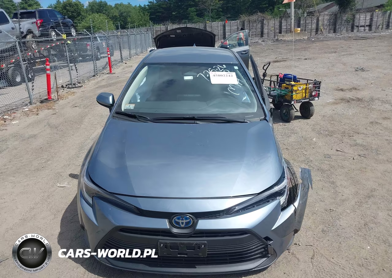 2025 Toyota Corolla Hybrid Le VIN:JTDBDMHE4S3020449 - 12