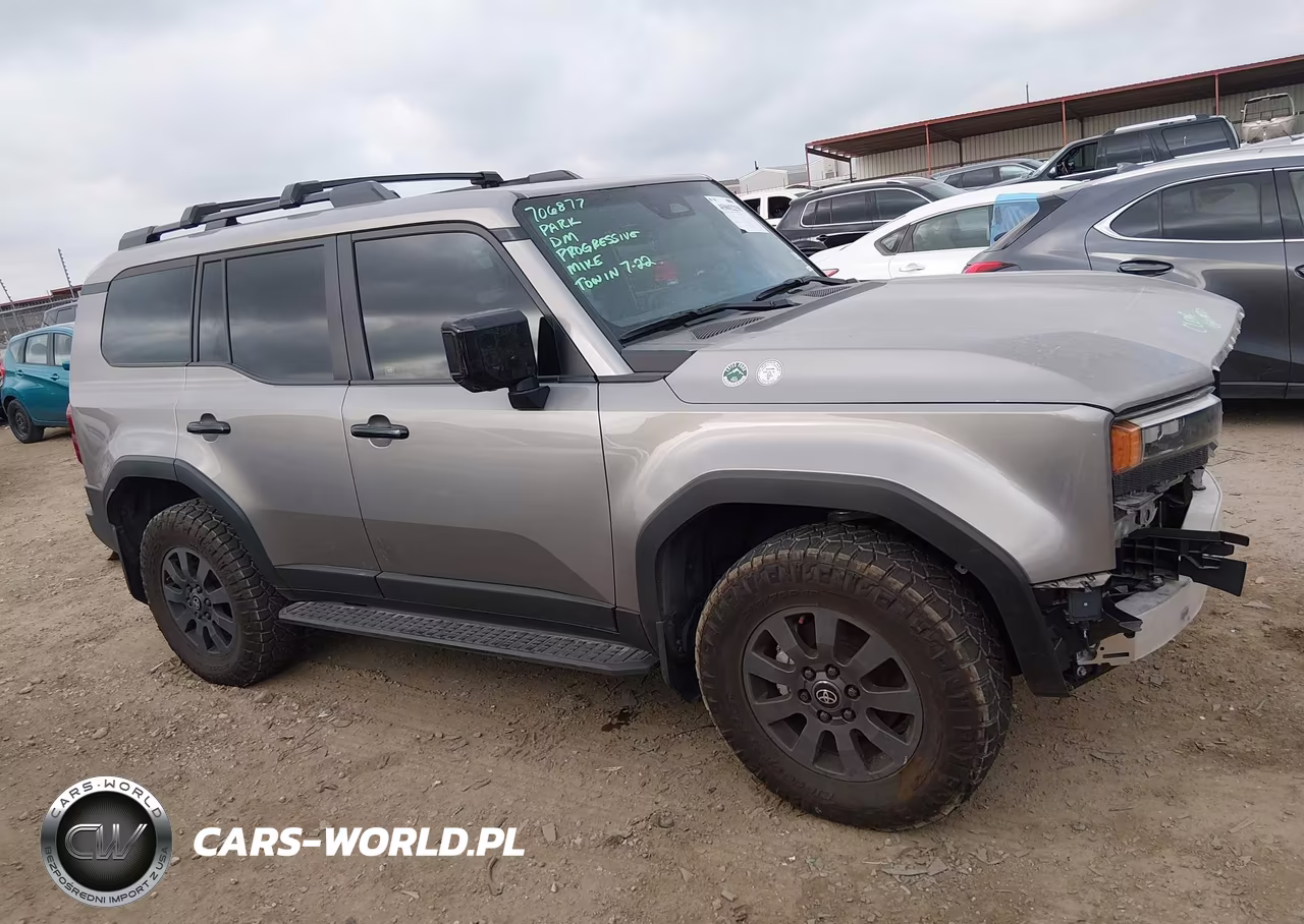 2025 Toyota Land Cruiser VIN:JTEABFAJ8S5020958 - 13