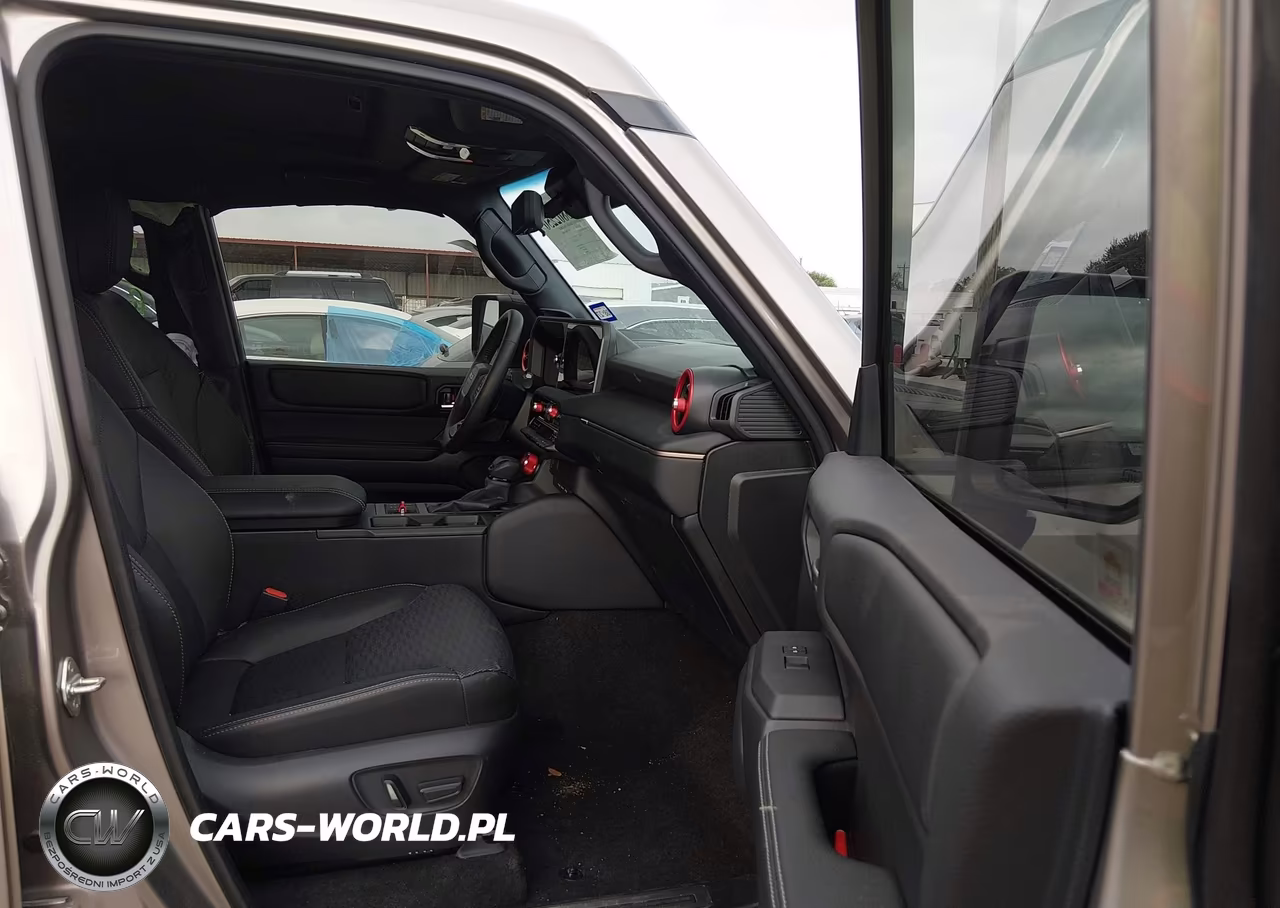 2025 Toyota Land Cruiser VIN:JTEABFAJ8S5020958 - 5