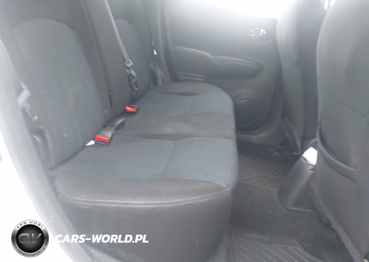 2019 Nissan Versa Note Sv VIN:3N1CE2CPXKL366303 - 8