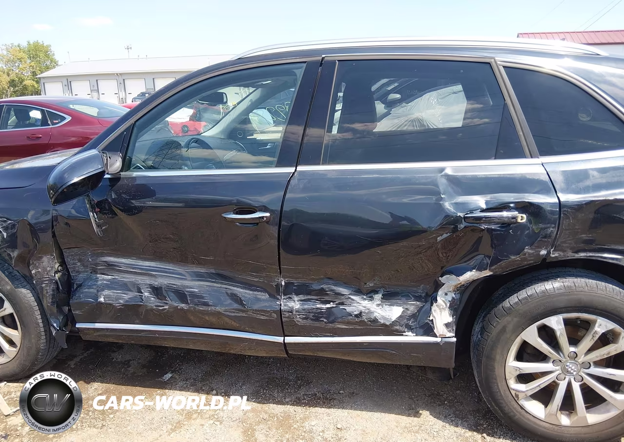 2016 Audi Q5 2.0T Premium VIN:WA1L2AFP7GA043041 - 14