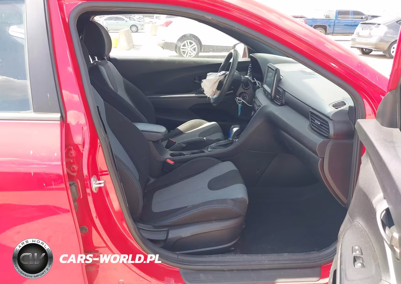 2019 Hyundai Veloster 2.0 VIN:KMHTG6AF3KU017803 - 5