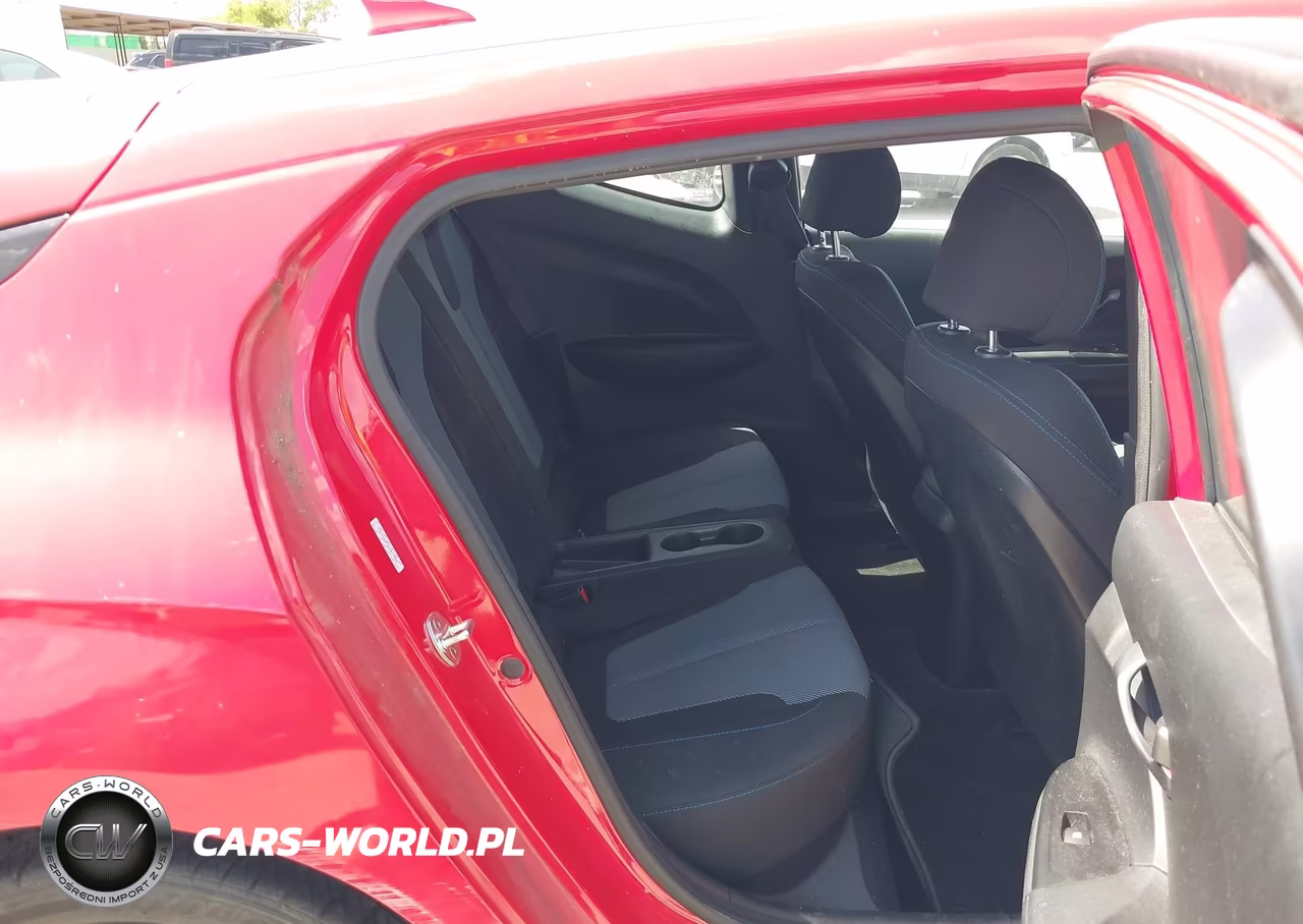 2019 Hyundai Veloster 2.0 VIN:KMHTG6AF3KU017803 - 8