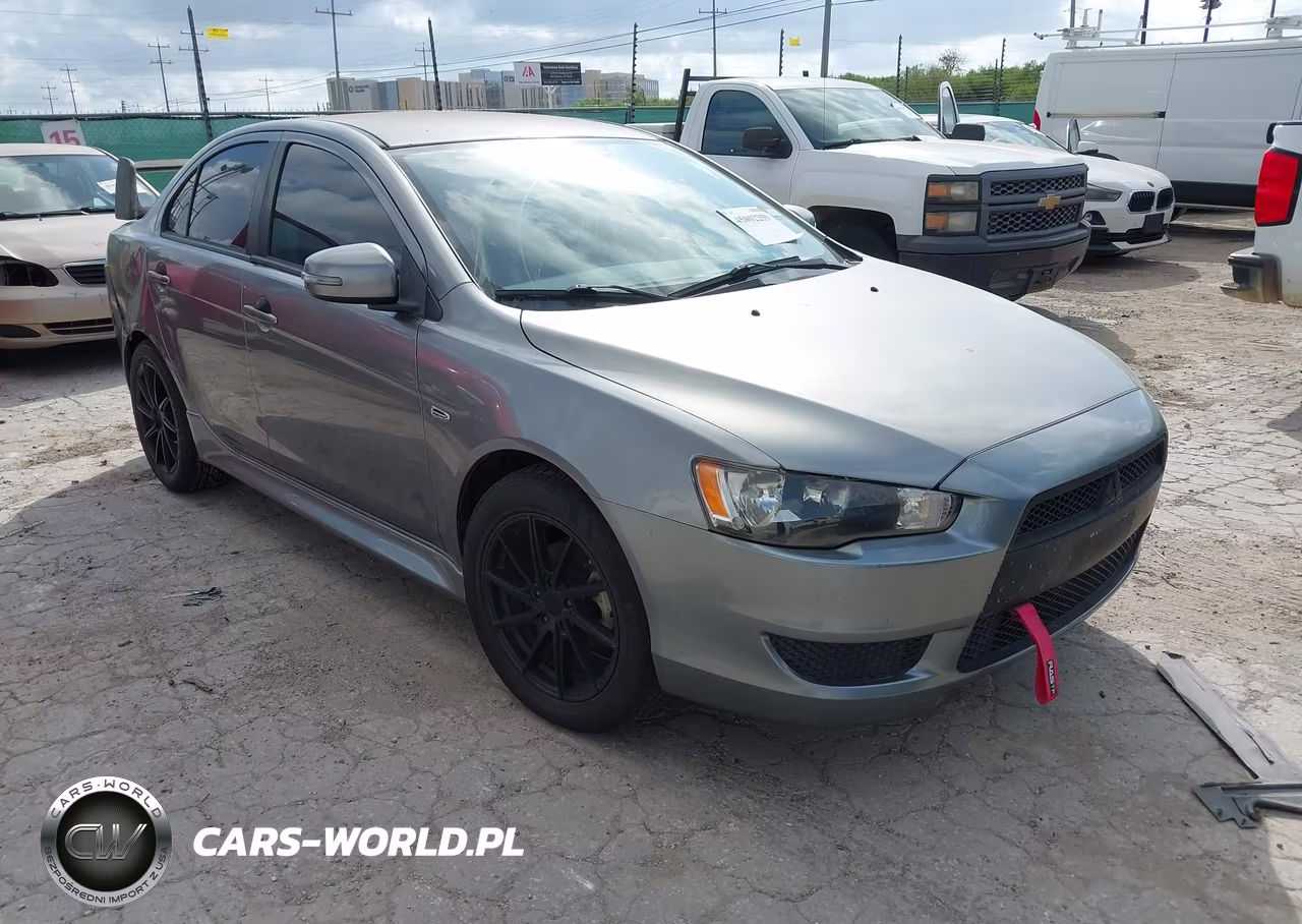 2015 Mitsubishi Lancer Es – zdjęcie 1 z 12