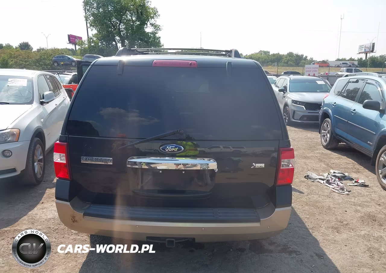 2013 Ford Expedition Xlt VIN:1FMJU1J54DEF08873 - 16