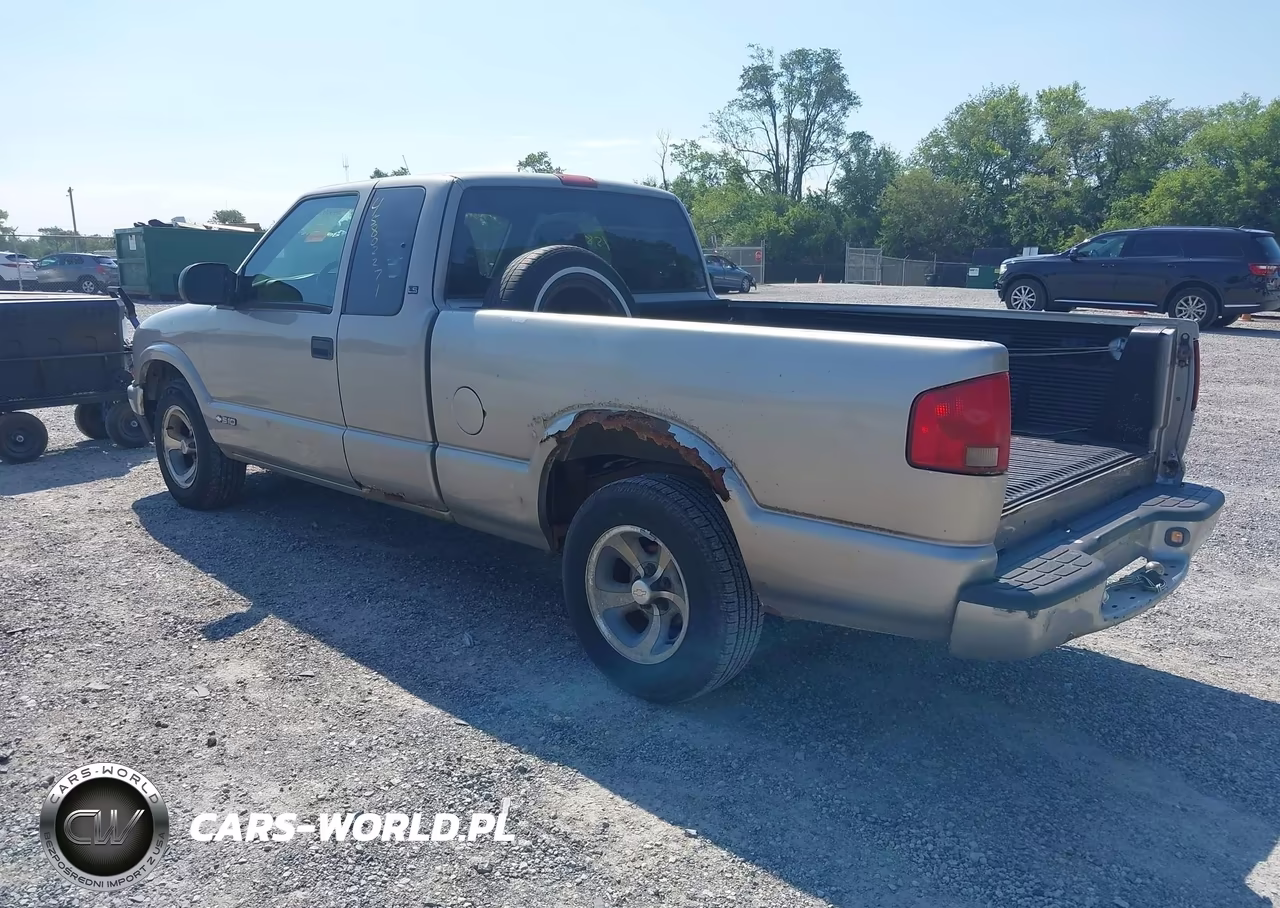 2003 Chevrolet S-10 Ls VIN:1GCCS19X538133548 - 3