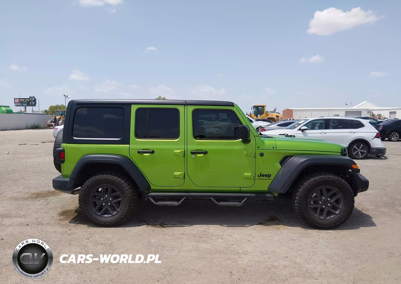 2025 Jeep Wrangler 4-Door Summit 4X4 VIN:1C4PJXDG9SW660372 - 14