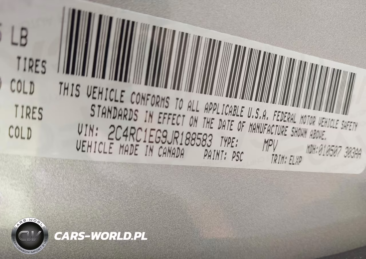 2018 Chrysler Pacifica Touring L Plus VIN:2C4RC1EG9JR188583 - 9