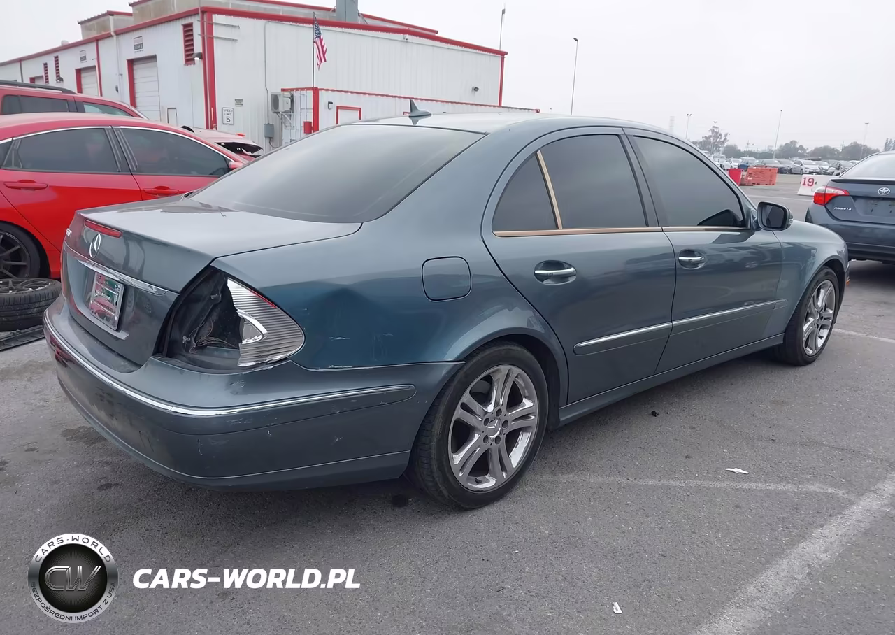 2007 Mercedes-Benz E 550 VIN:WDBUF72X97B018920 - 4