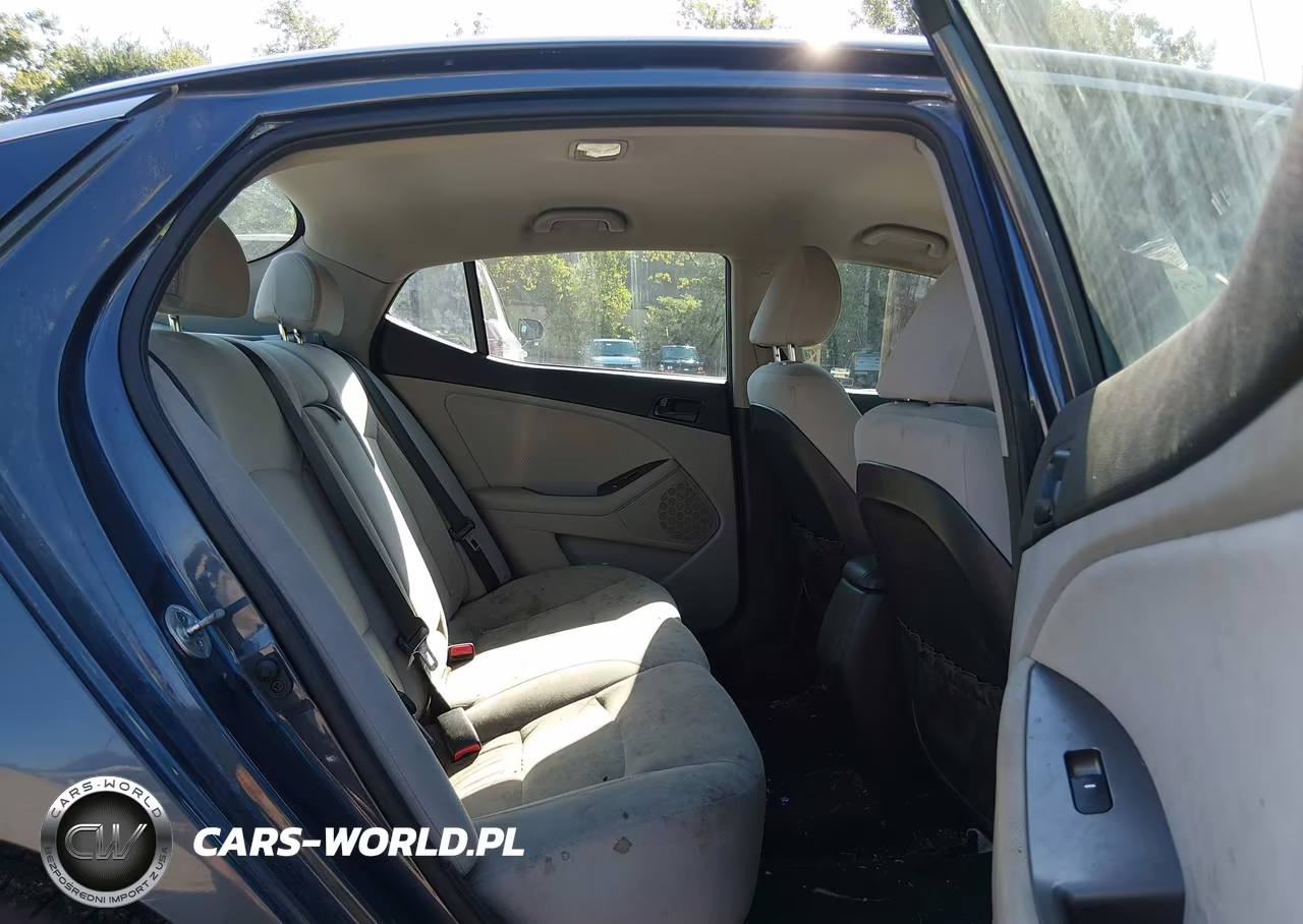 2015 Kia Optima Lx VIN:5XXGM4A76FG490862 - 8