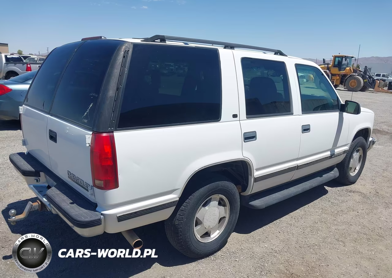 1998 Chevrolet Tahoe Ls VIN:1GNEK13RXWJ377090 - 4