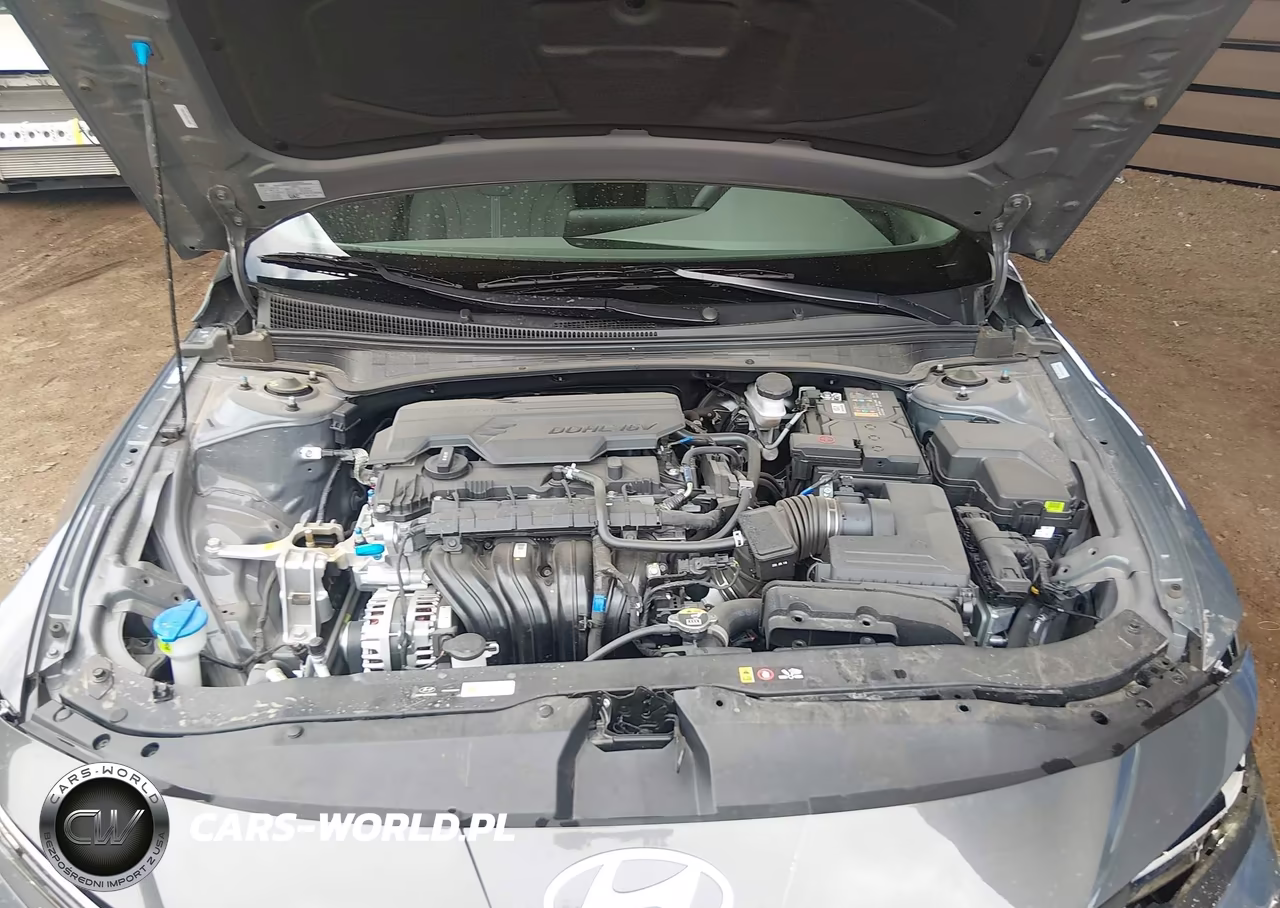 2026 Hyundai Elantra Se VIN:KMHLL4DG2TU116425 - 10