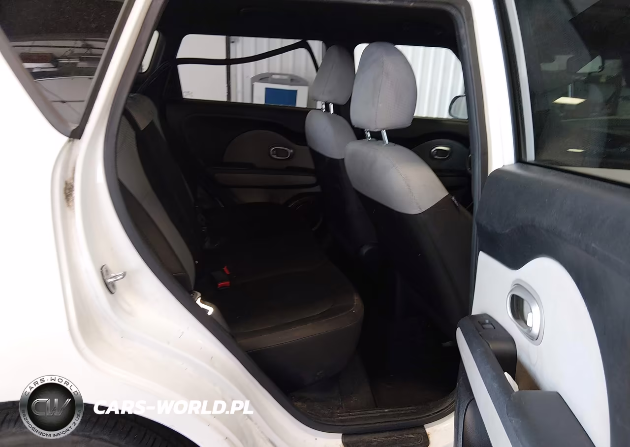 2016 Kia Soul VIN:KNDJN2A22G7289210 - 8
