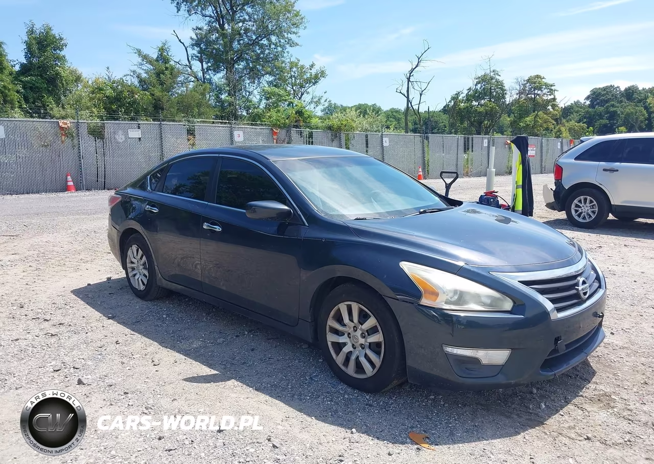 2015 Nissan Altima 2.5 S – zdjęcie 1 z 14